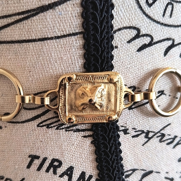 Vintage Gold Chain Belt. Great Quality! Size Medium. - Picture 5 of 5